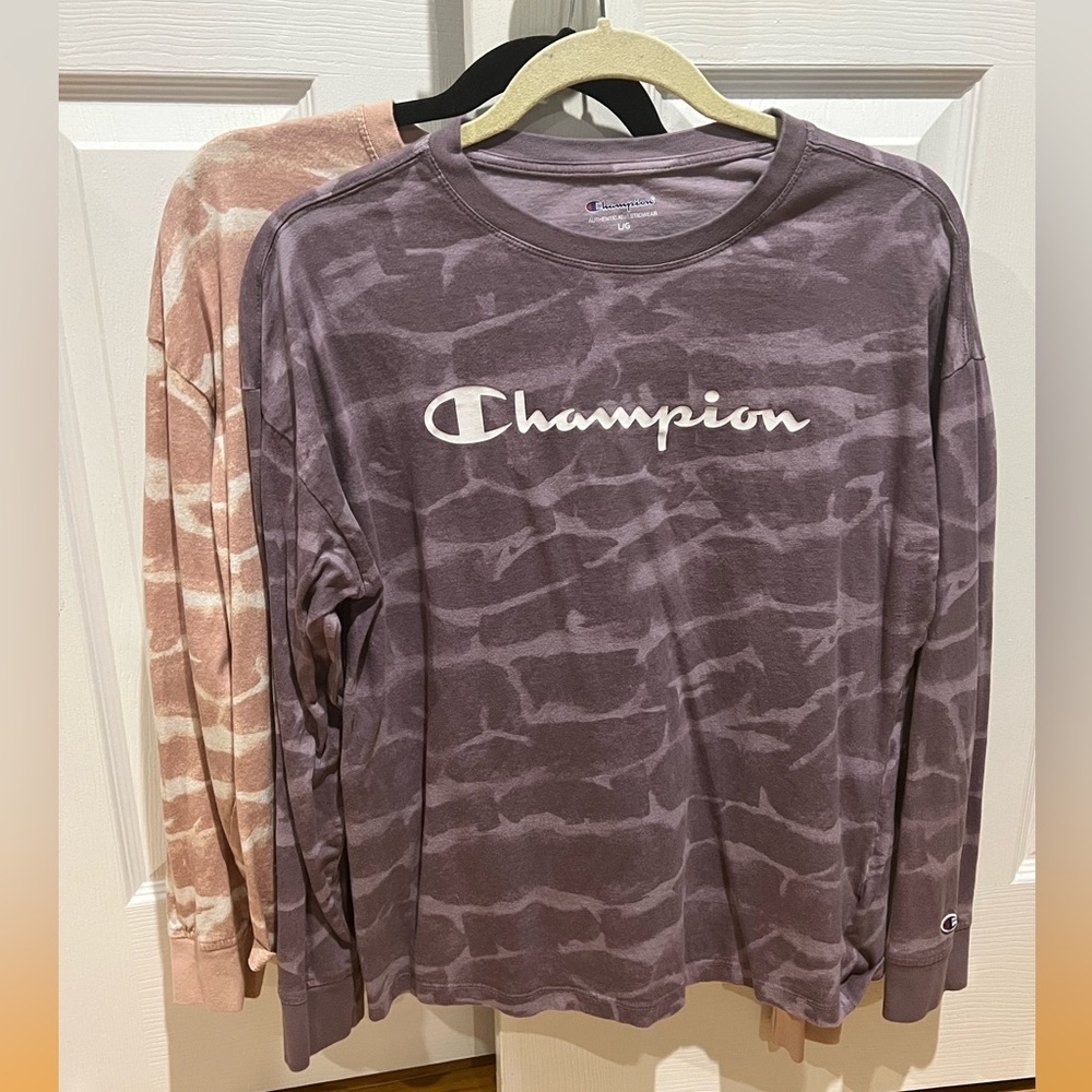 Long sleeve tees (set of 2)